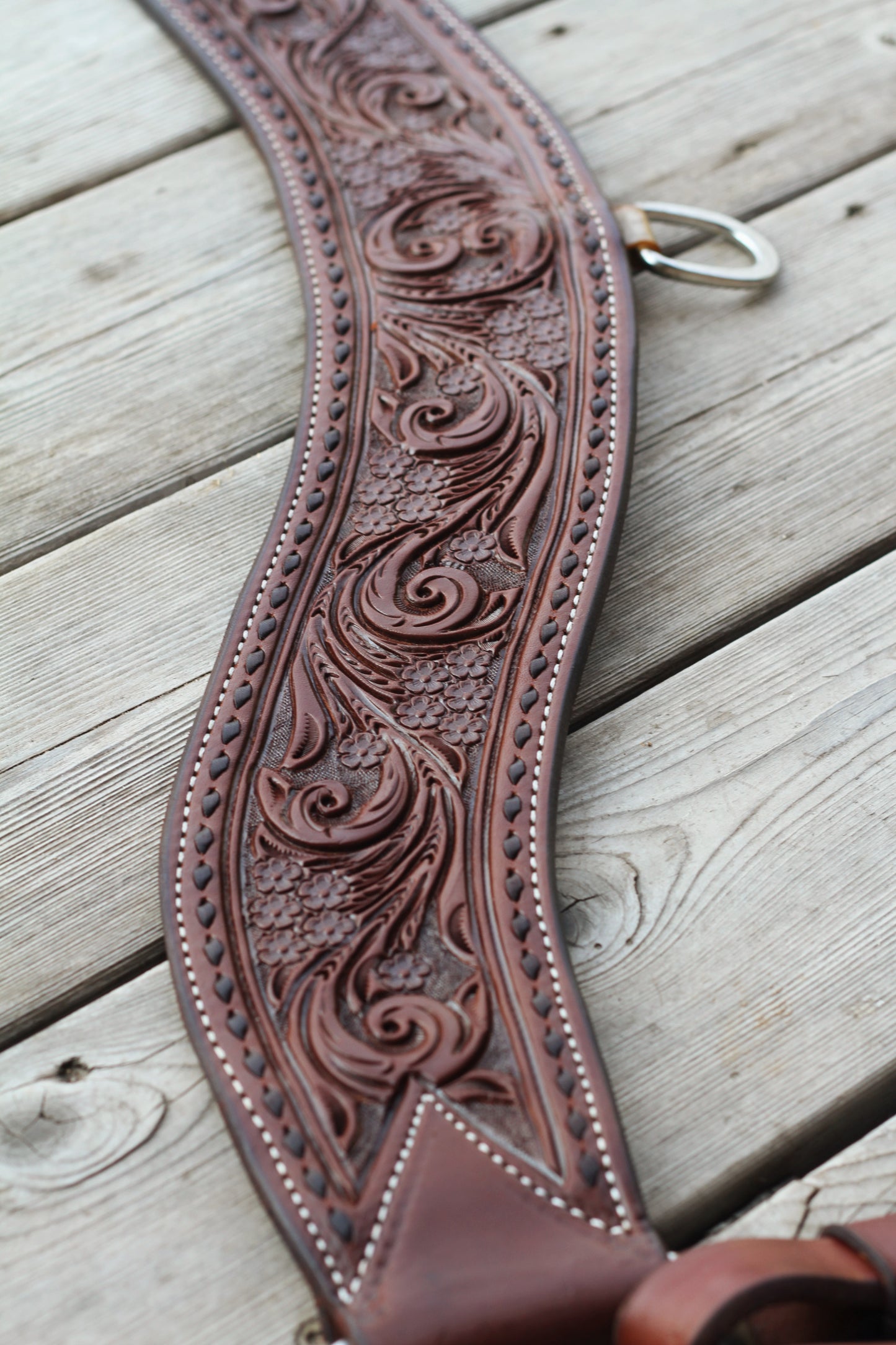 Dark Oil Floral Tripping Collar With Buckstitching