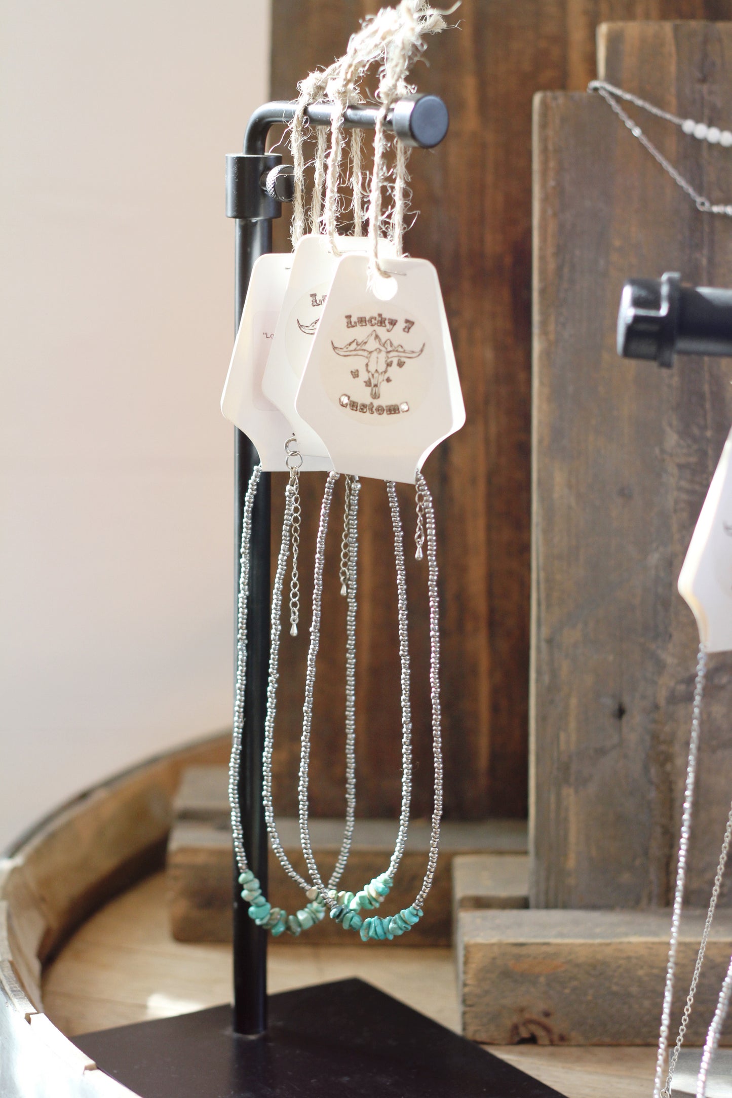 "Lone Traveler" Choker