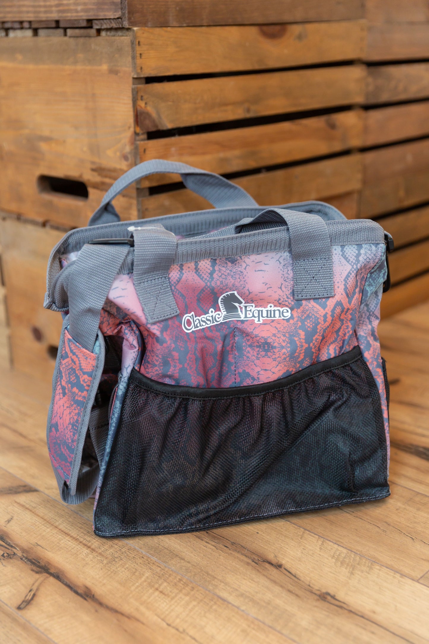Groom Tote