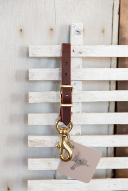 Cinch Connector